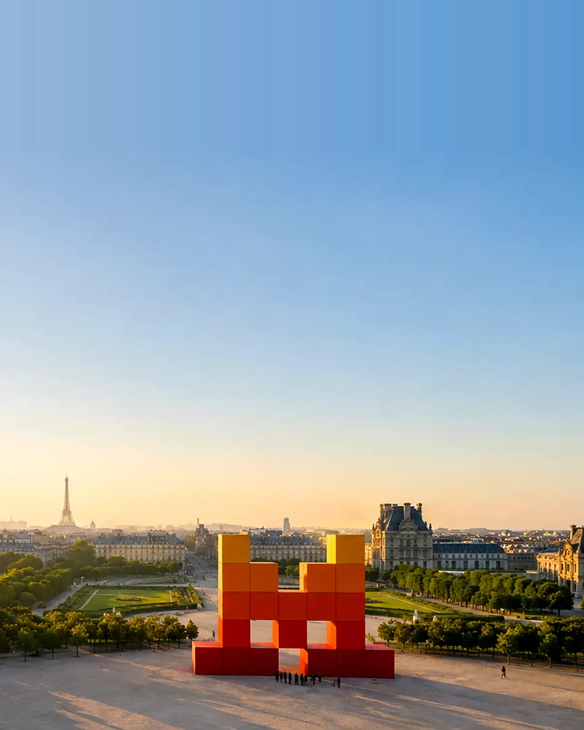 Paris sculpture park, open sky